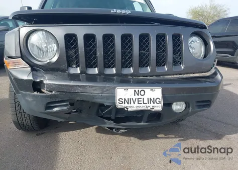 2017 Jeep Patriot Latitude 4X4 z USA, uszkodzony, nr VIN 1C4NJRFB4HD175436